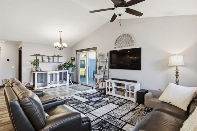 5642 Green Park Drive, Eau Claire, WI 54703