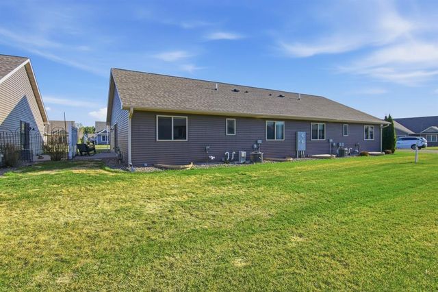 5642 Green Park Drive, Eau Claire, WI 54703