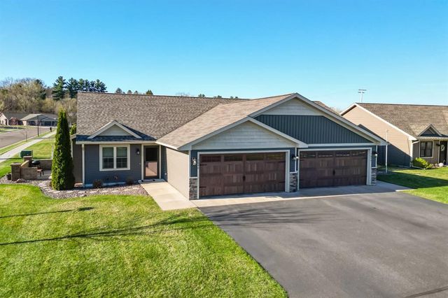 5642 Green Park Drive, Eau Claire, WI 54703