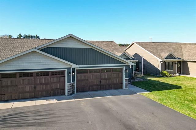 5642 Green Park Drive, Eau Claire, WI 54703