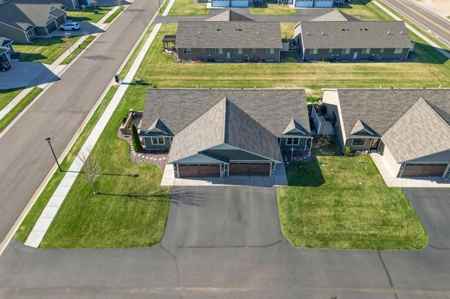 5642 Green Park Drive, Eau Claire, WI 54703
