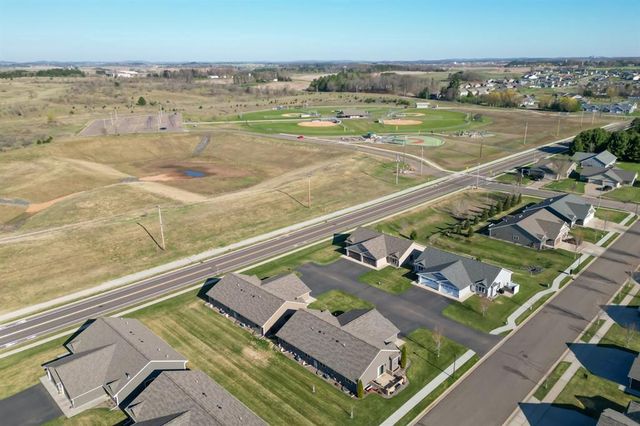 5642 Green Park Drive, Eau Claire, WI 54703