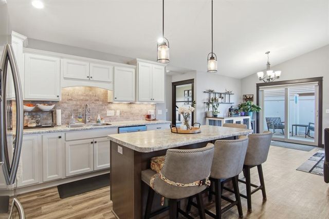 5642 Green Park Drive, Eau Claire, WI 54703