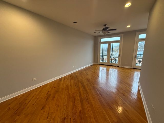 7016 W MEDILL Avenue, Chicago, IL 60707
