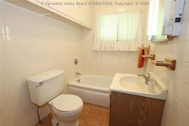 619 Garrison Avenue, Charleston, WV 25302