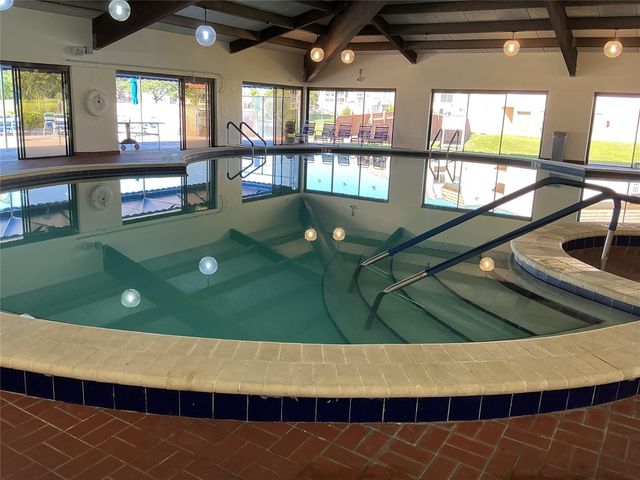 9481 Sunrise Lakes Boulevard 102, Sunrise, FL 33322