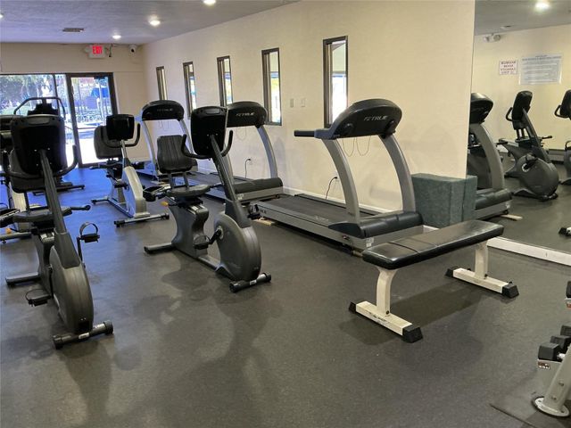 9481 Sunrise Lakes Boulevard 102, Sunrise, FL 33322