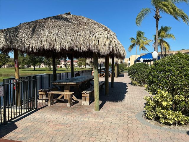 9481 Sunrise Lakes Boulevard 102, Sunrise, FL 33322