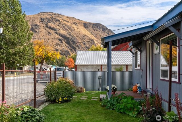 303 E 2nd Avenue, Twisp, WA 98856