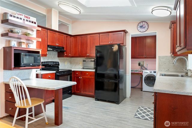 303 E 2nd Avenue, Twisp, WA 98856