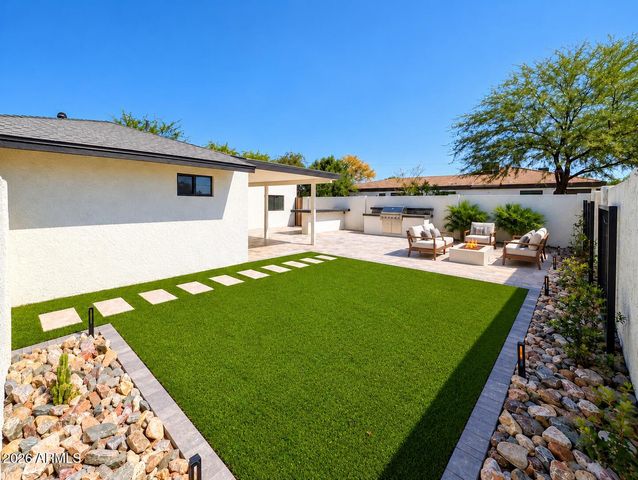 3021 E SAINT JOHN Road, Phoenix, AZ 85032
