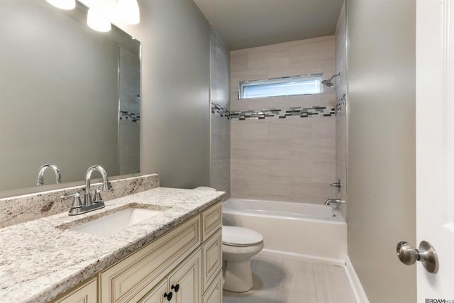 5753 Grand Dr, Baton Rouge, LA 70811