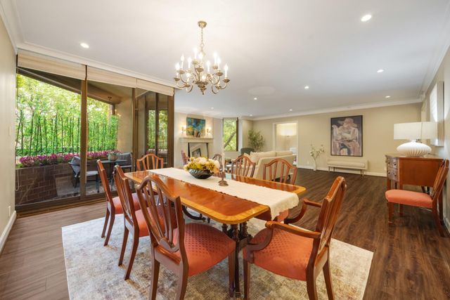 5555 Del Monte Drive 205, Houston, TX 77056