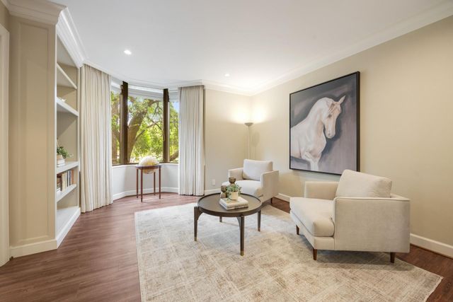 5555 Del Monte Drive 205, Houston, TX 77056