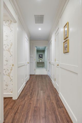 5555 Del Monte Drive 205, Houston, TX 77056