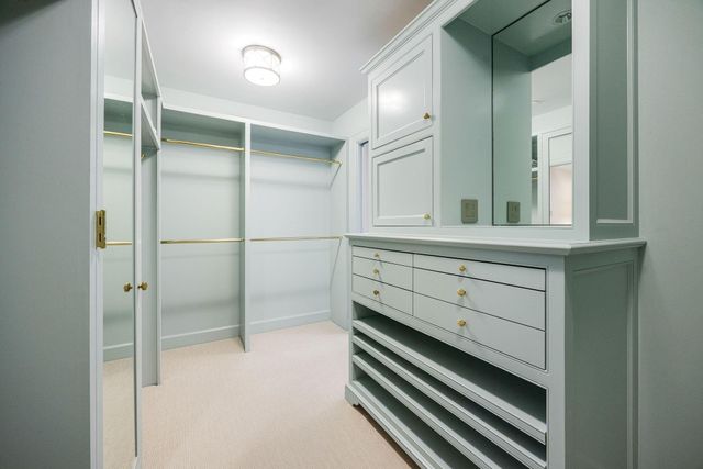 5555 Del Monte Drive 205, Houston, TX 77056