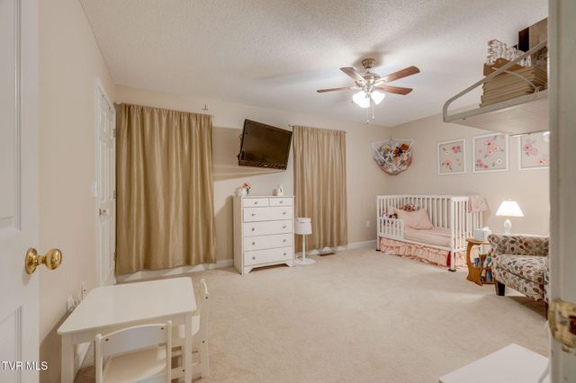 2201 Cherokee Road Apt 12, Johnson City, TN 37604