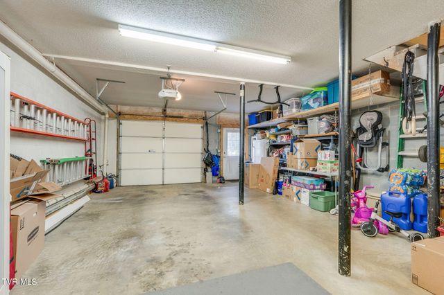 2201 Cherokee Road Apt 12, Johnson City, TN 37604