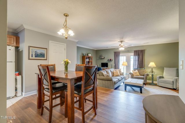 2201 Cherokee Road Apt 12, Johnson City, TN 37604