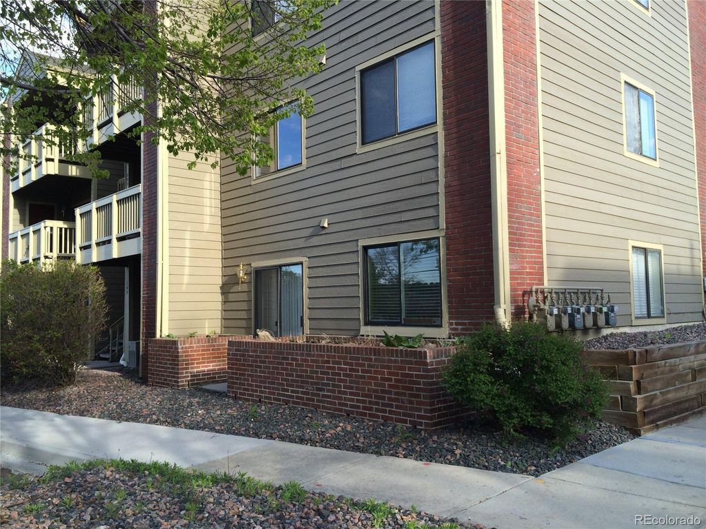 10785 W 63rd Place 105, Arvada, CO 80004