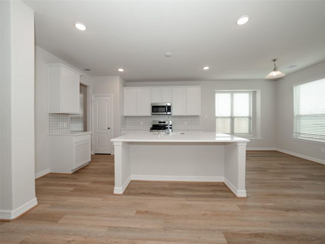 8231 Red Shinner Way, Fulshear, TX 77441