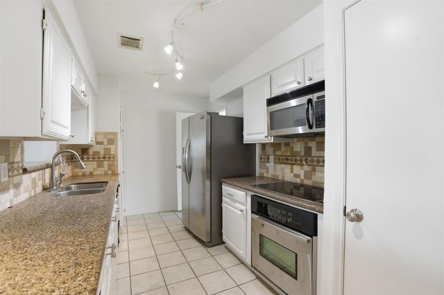 10306 Jillana Kaye Dr Drive, Houston, TX 77086