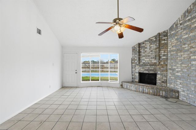 10306 Jillana Kaye Dr Drive, Houston, TX 77086