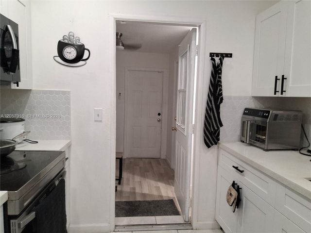 18045 NW 2nd Pl, Miami Gardens, FL 33169