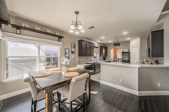 5021 Valleyside Drive, Fort Worth, TX 76123