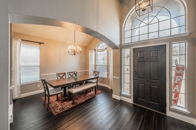 5021 Valleyside Drive, Fort Worth, TX 76123