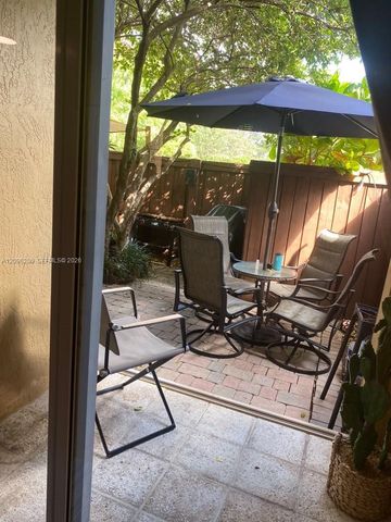8857 SW 108th Place 8857, Miami, FL 33176