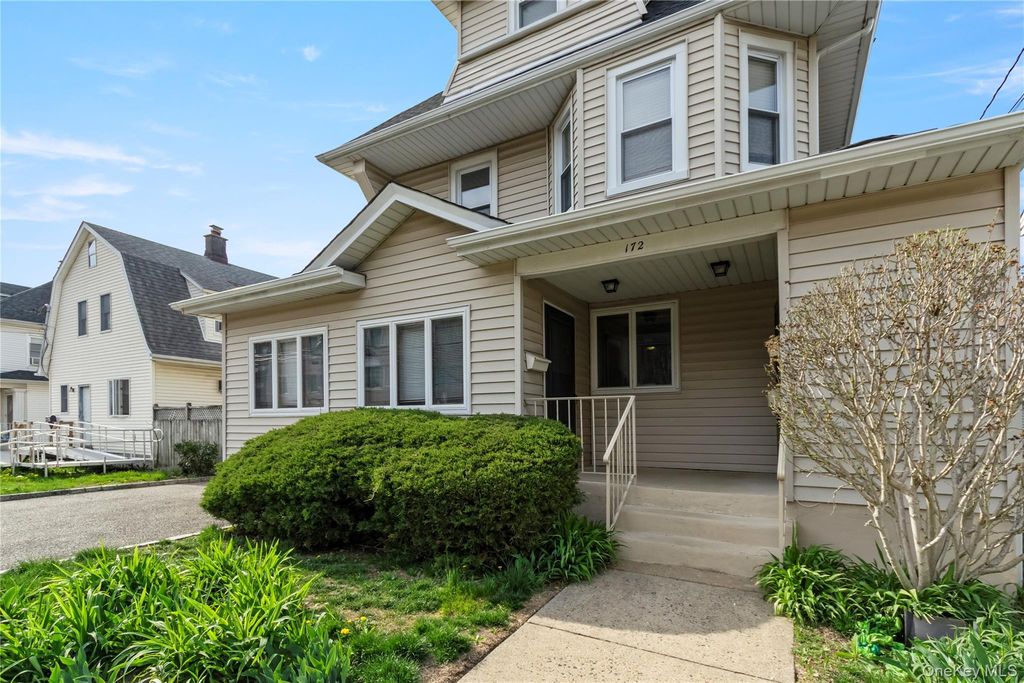 172 Harrison Avenue 1, Mineola, NY 11501