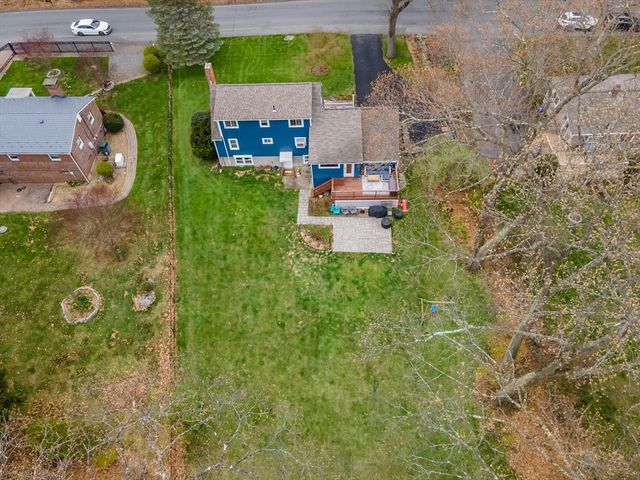 39 Old North Road, Hudson, MA 01749