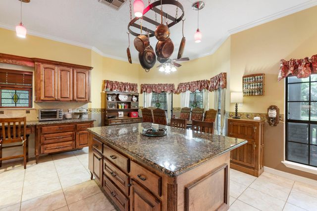 21015 Imperial Oak Drive, Magnolia, TX 77355