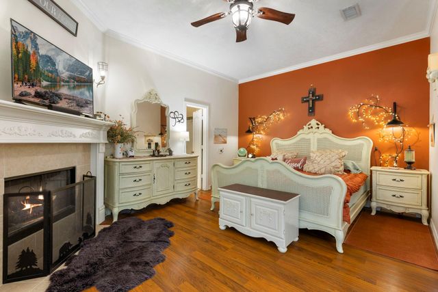 21015 Imperial Oak Drive, Magnolia, TX 77355