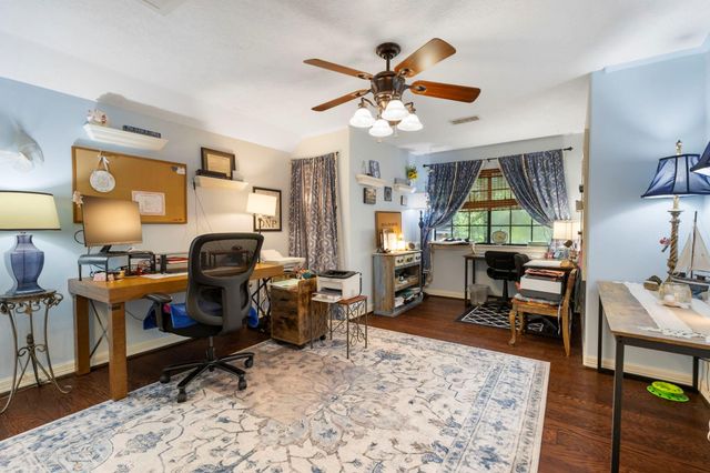 21015 Imperial Oak Drive, Magnolia, TX 77355
