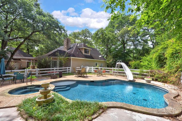 21015 Imperial Oak Drive, Magnolia, TX 77355