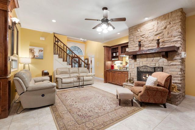 21015 Imperial Oak Drive, Magnolia, TX 77355