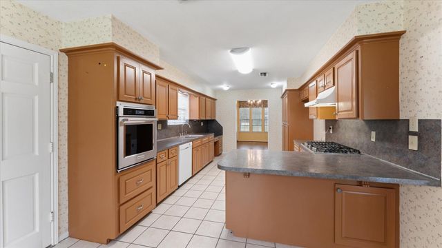 17623 Kings Court, Cypress, TX 77429