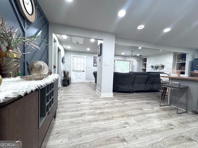 3280 Stonewall Tell Road, Atlanta, GA 30349