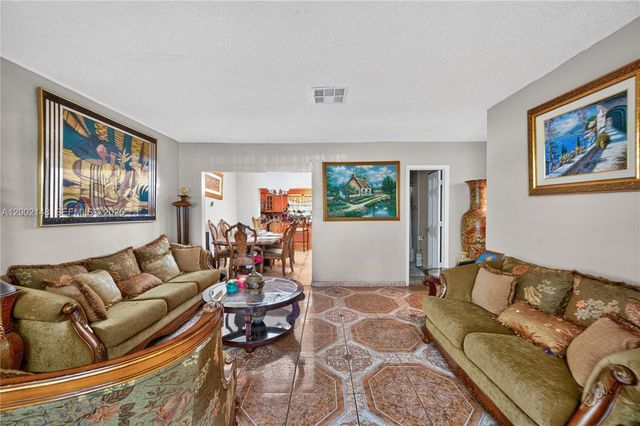 1936 Washington St, Hollywood, FL 33020