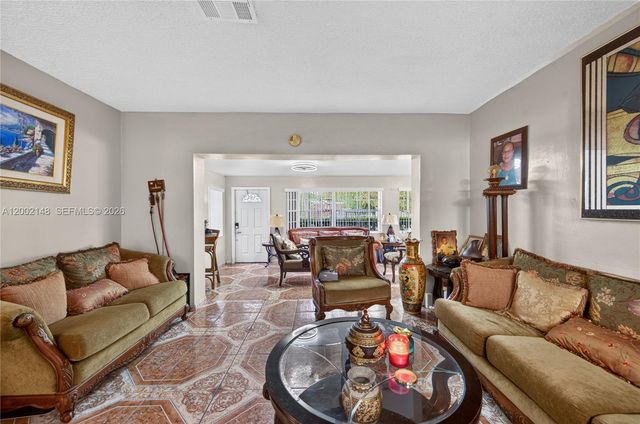 1936 Washington St, Hollywood, FL 33020
