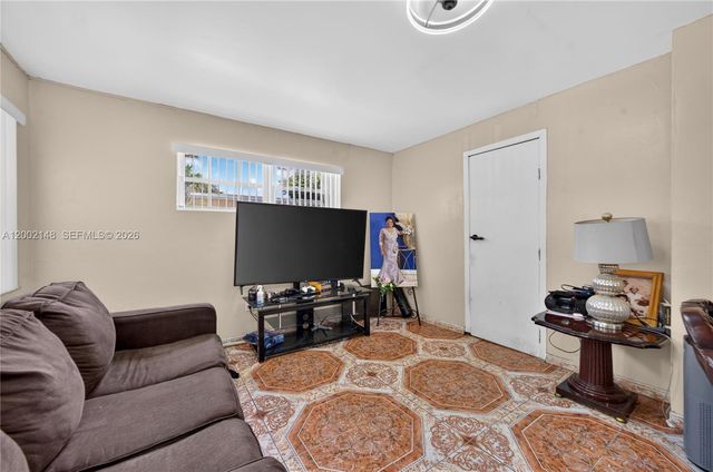1936 Washington St, Hollywood, FL 33020