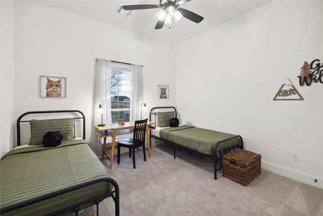 252 Oak Meadow Lane, Weatherford, TX 76085