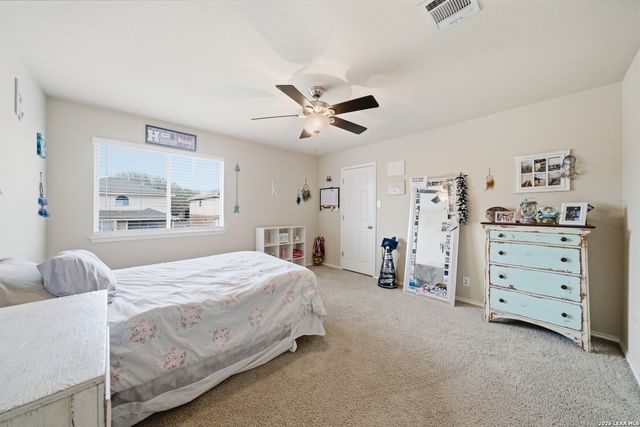 314 LOCH LOMOND DR, Cibolo, TX 78108