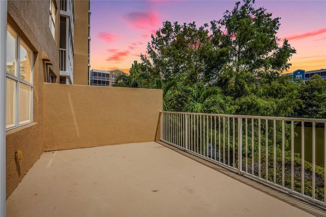960 STARKEY ROAD 3106, Largo, FL 33771