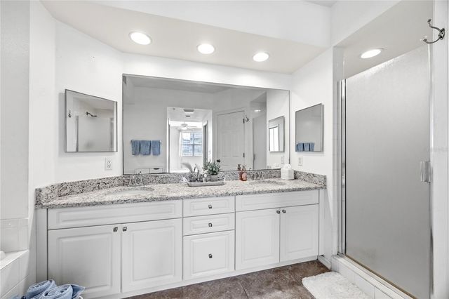 960 STARKEY ROAD 3106, Largo, FL 33771