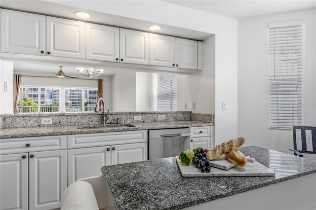 960 STARKEY ROAD 3106, Largo, FL 33771
