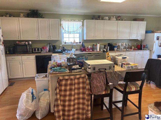 752 Branhams Airport Rd, Darlington, SC 29532