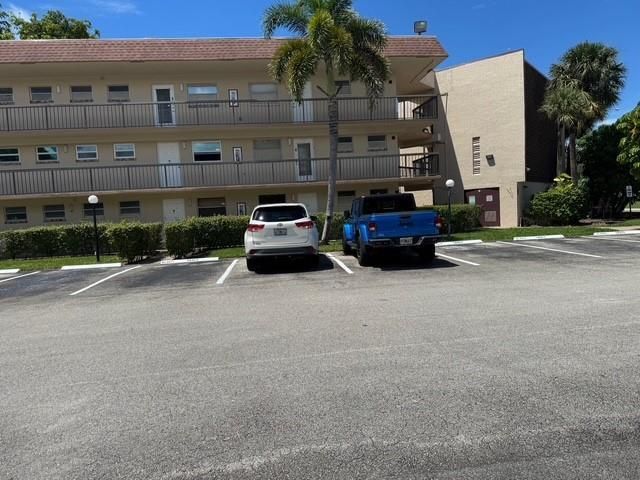 1801 NW 75th Avenue 306, Plantation, FL 33313